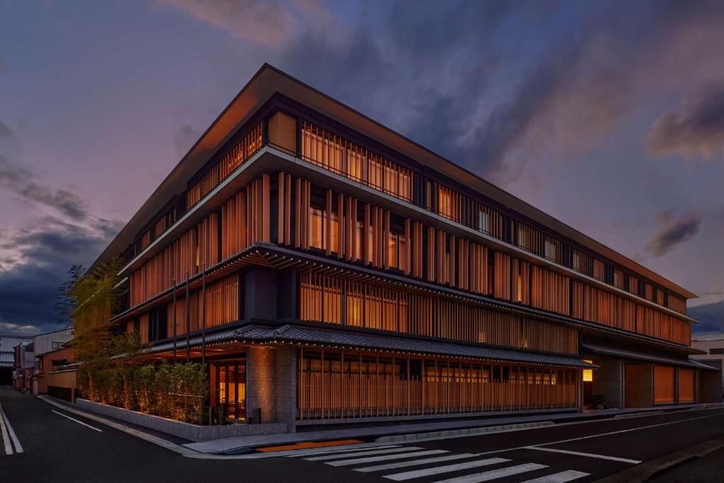 Dusit Thani Kyoto: Experience the Charm of Kyoto’s Premier Hotel