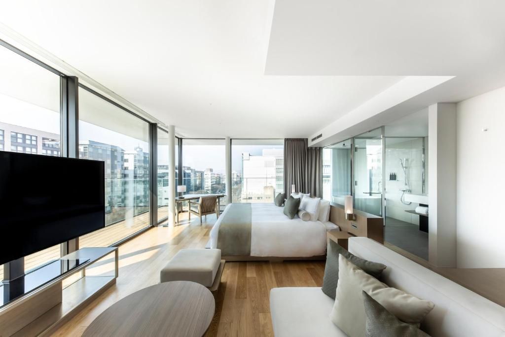 Review The Royal Park Hotel Iconic Kyoto: A Luxurious Experience in the Heart of Kyoto