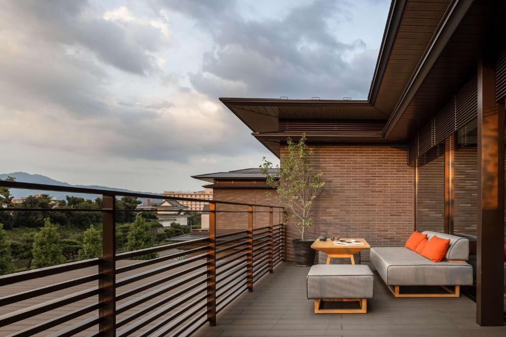 Garrya Nijo Castle Kyoto: A Journey Through Timeless Luxury and Traditional Japanese Hospitality