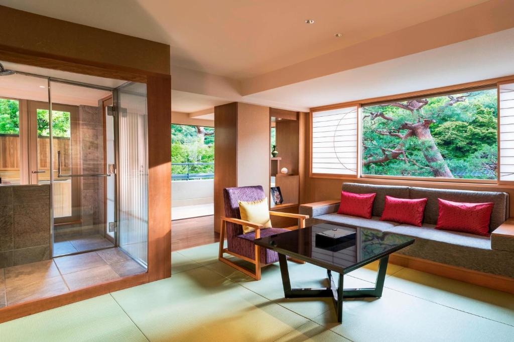 Review Suiran, a Luxury Collection Hotel, Kyoto: A Lavish Retreat Along the Arashiyama River