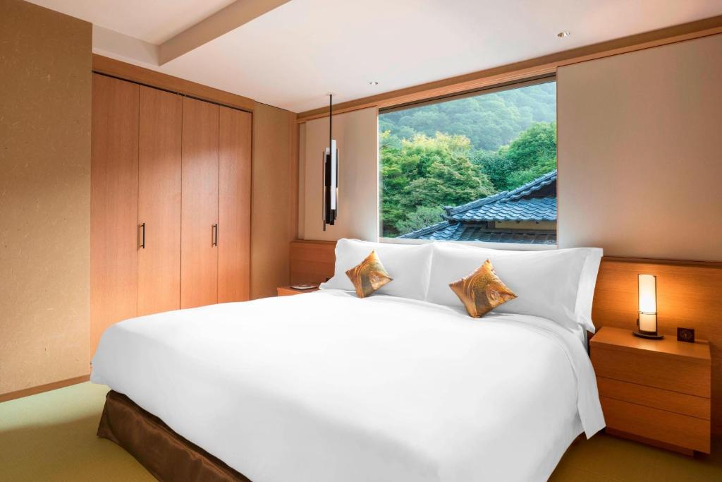 Review Suiran, a Luxury Collection Hotel, Kyoto: A Lavish Retreat Along the Arashiyama River