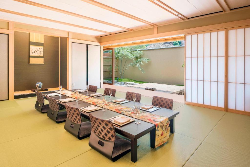 Review Suiran, a Luxury Collection Hotel, Kyoto: A Lavish Retreat Along the Arashiyama River