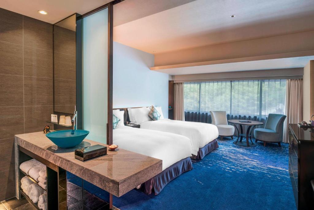 Review Suiran, a Luxury Collection Hotel, Kyoto: A Lavish Retreat Along the Arashiyama River