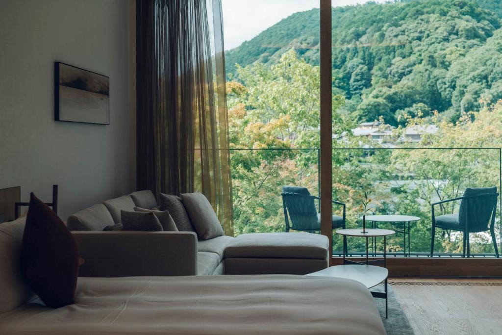 The Ultimate Guide to Experiencing Luxury at The Gate Hotel Kyoto Takasegawa by Hulic