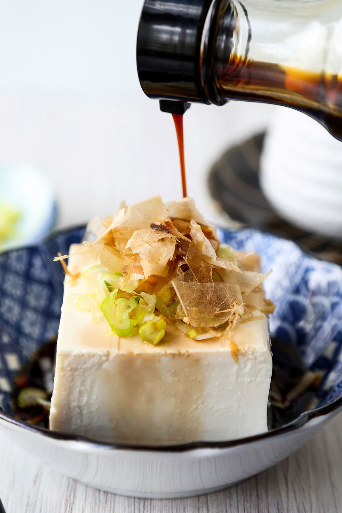 Hiyayakko: A Japanese Culinary Gem Explored