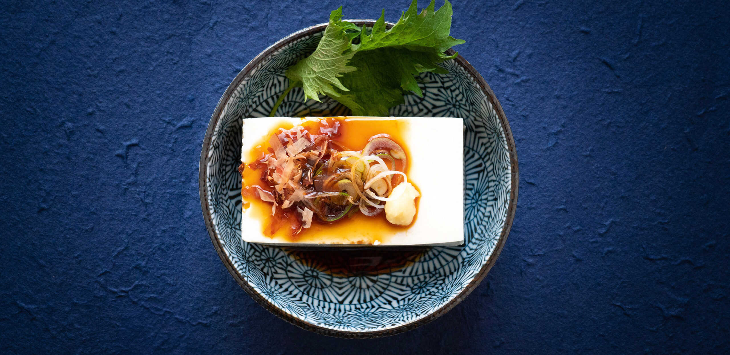 Hiyayakko: A Japanese Culinary Gem Explored