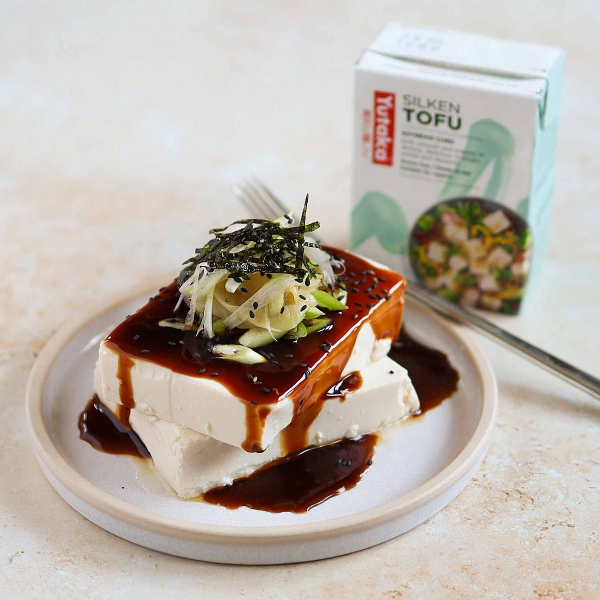 Hiyayakko: A Japanese Culinary Gem Explored