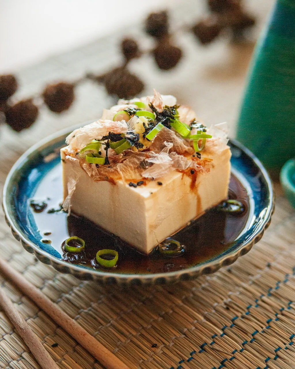 Hiyayakko: A Japanese Culinary Gem Explored