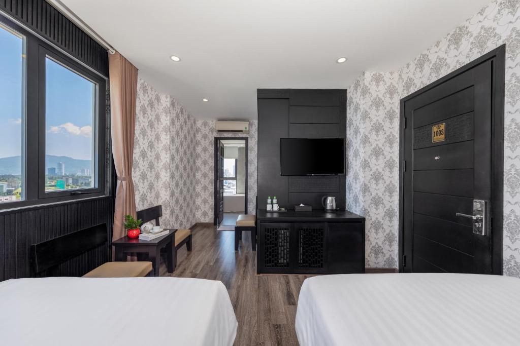 Ocean Star Hotel: The Ideal Bayfront Retreat in Danang