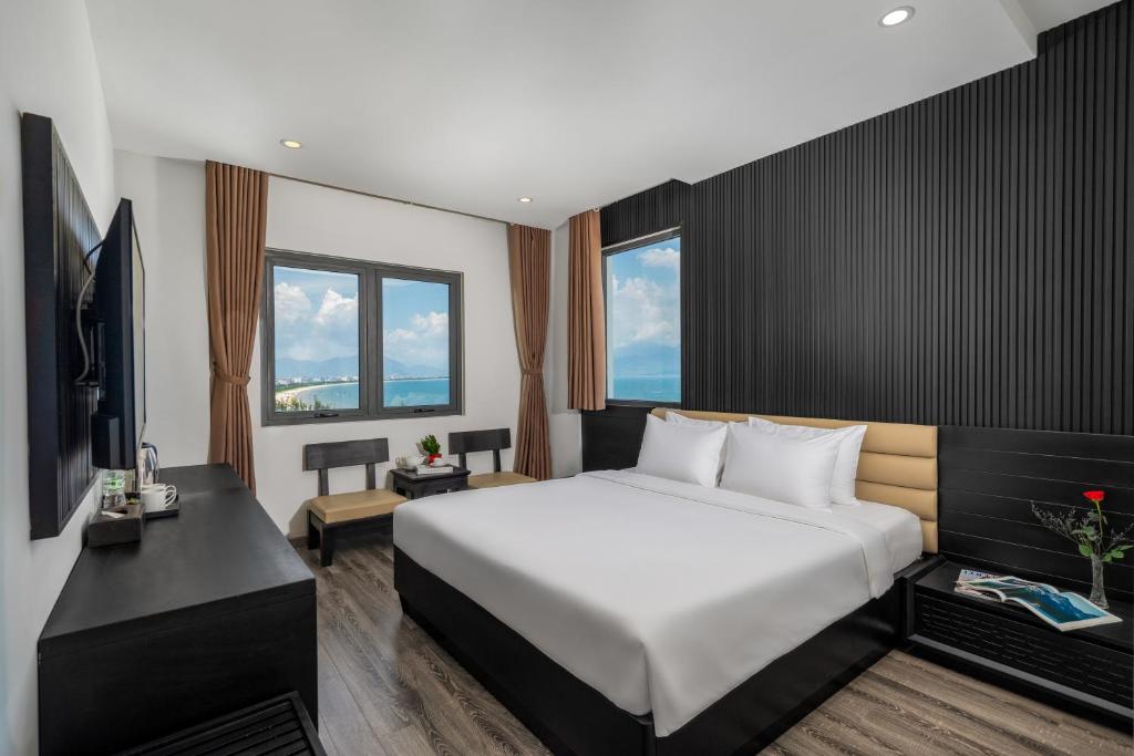 Ocean Star Hotel: The Ideal Bayfront Retreat in Danang