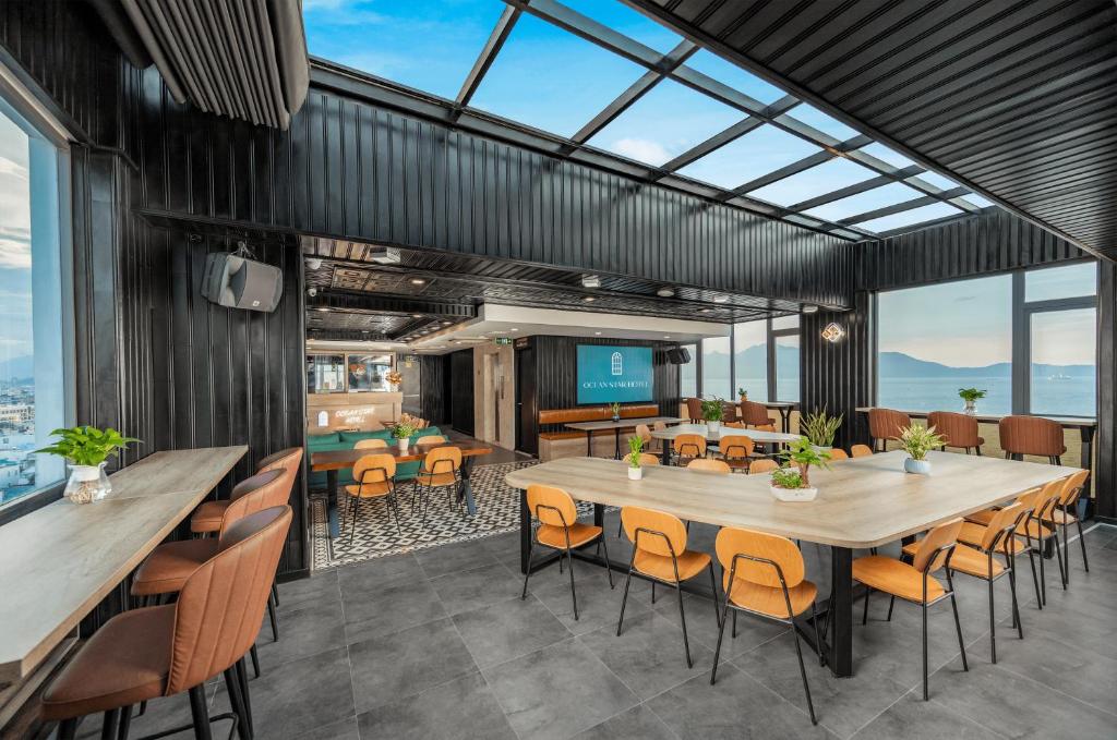 Ocean Star Hotel: The Ideal Bayfront Retreat in Danang