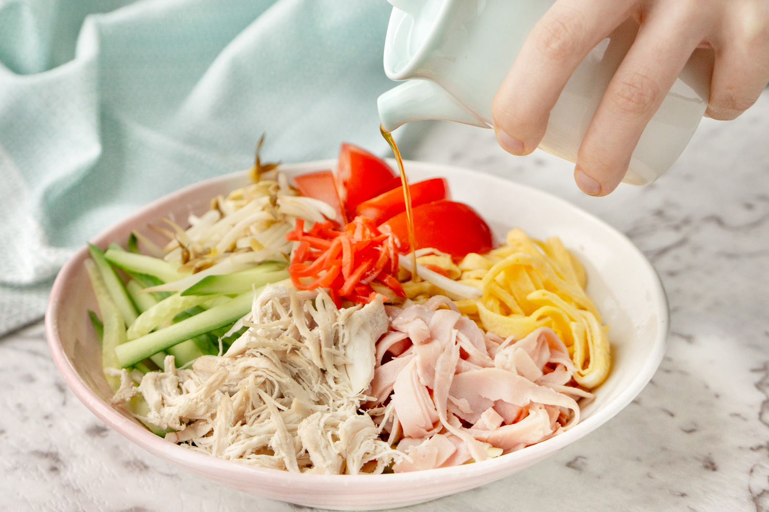 Review Hiyashi Chuka: Japan’s Summer Symphony in a Bowl