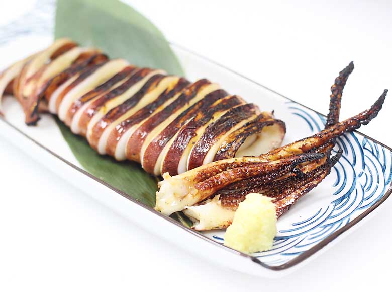 Review Ikayaki (grilled squid): A Timeless Japanese Street Food Treasure