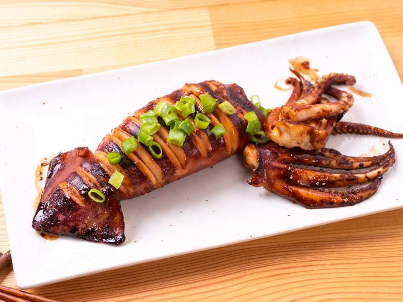 Review Ikayaki (grilled squid): A Timeless Japanese Street Food Treasure