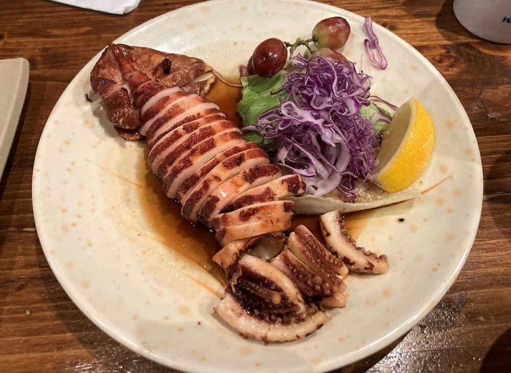 Review Ikayaki (grilled squid): A Timeless Japanese Street Food Treasure