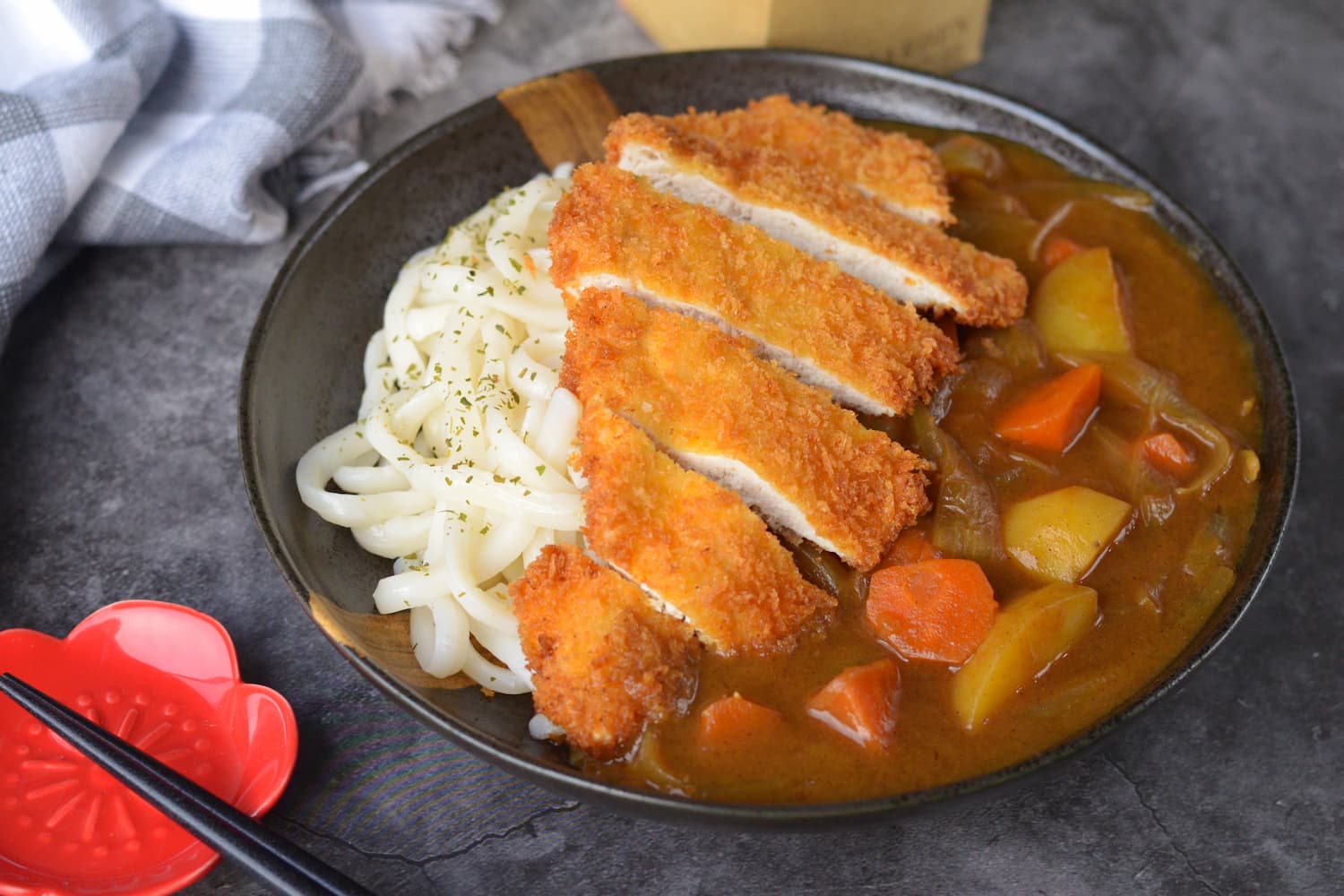 Review Karē Udon: A Flavorful Journey Through Japan’s Comfort Cuisine