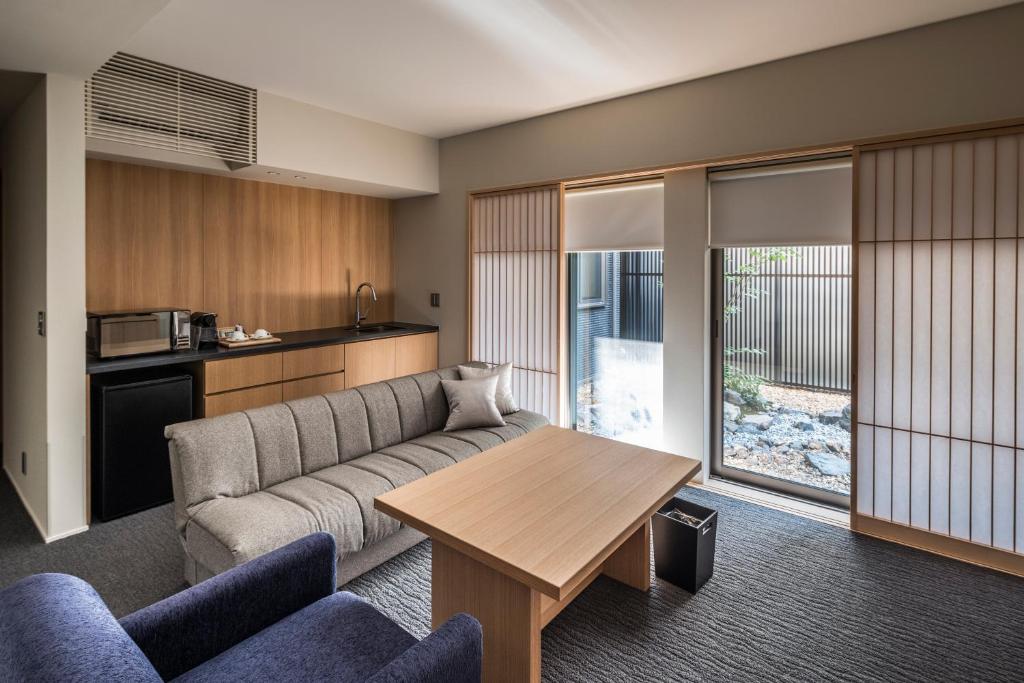 Review Tomoya Residence Hotel Kyoto: A Timeless Encounter with Kyoto’s Elegance