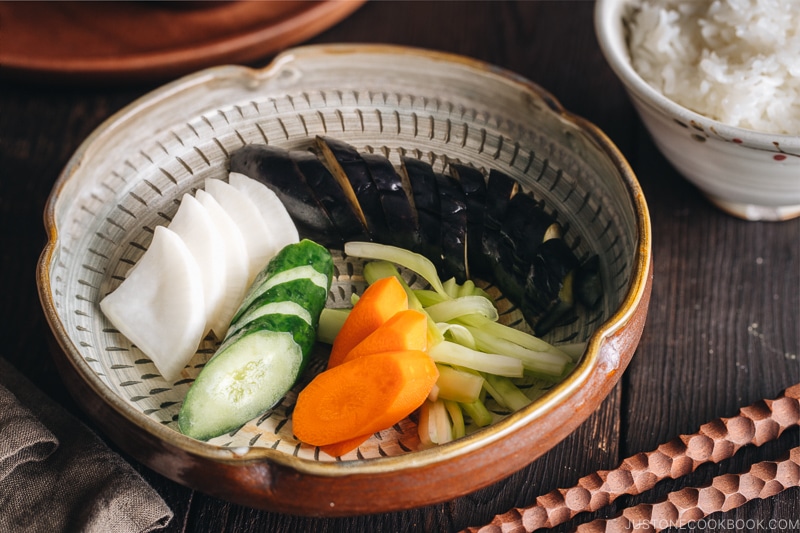 Review Tsukemono (Pickled Vegetables): The Heartbeat of Japanese Culinary Art