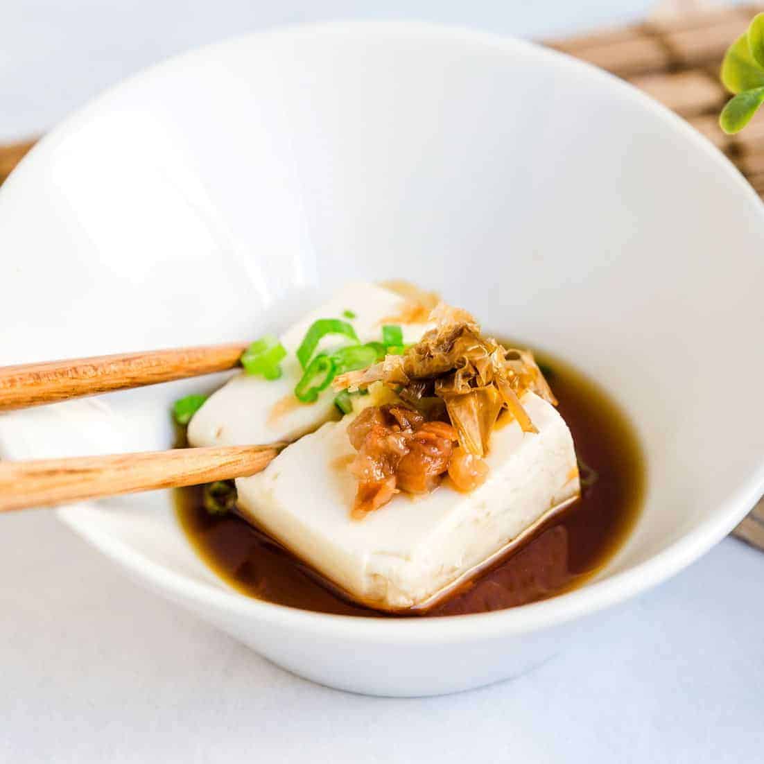 Review Yudofu: The Soulful Taste of Kyoto’s Temple Cuisine