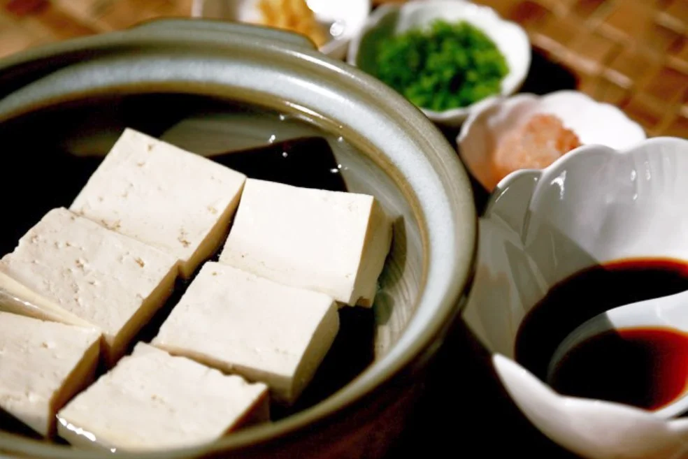 Review Yudofu: The Soulful Taste of Kyoto’s Temple Cuisine