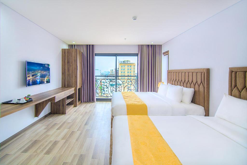 Sea Light Hotel: The Shining Gem of An Thuong Tourist Quarter, Da Nang