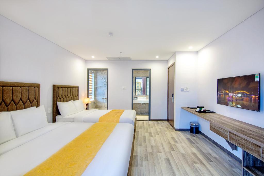 Sea Light Hotel: The Shining Gem of An Thuong Tourist Quarter, Da Nang
