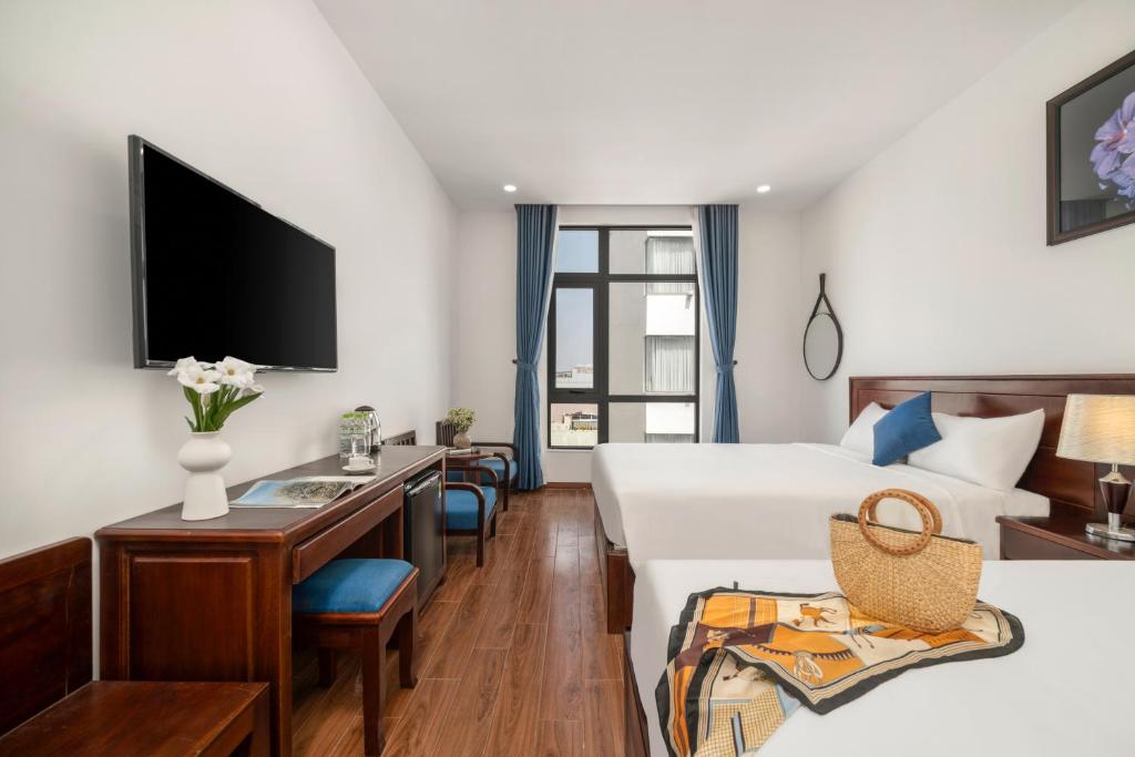 Sea Near Me Hotel: The Perfect Getaway Destination in Da Nang