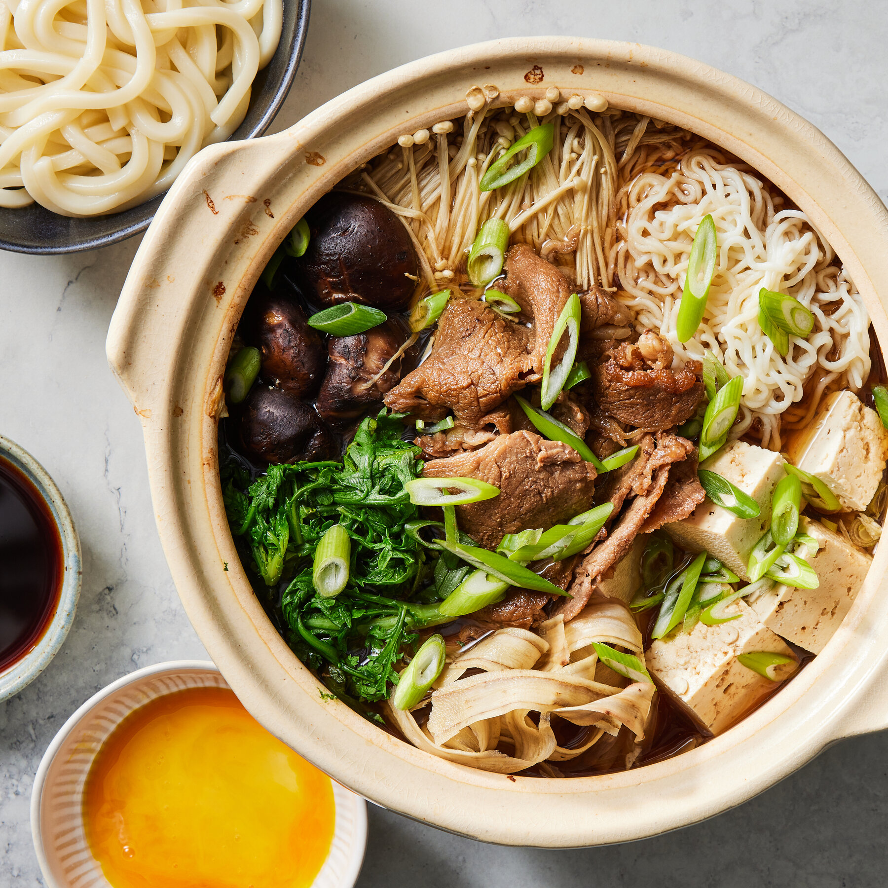 Sukiyaki: Experience Culinary Elegance with Guide to Japanese Gastronomy