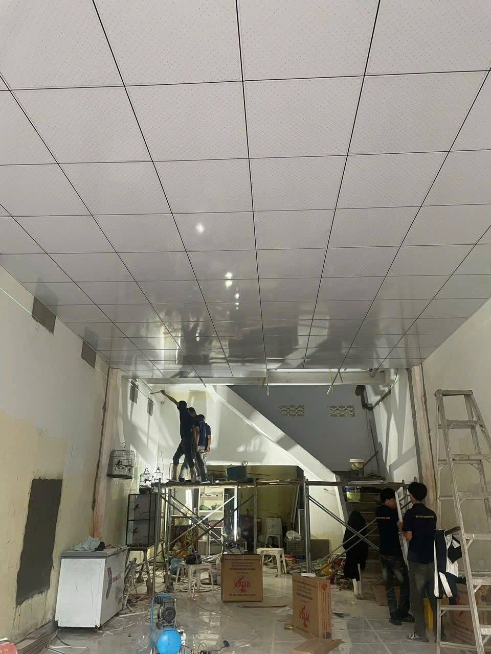 Tan Truong Minh Interior Renovates Yoshida Hotel with Moisture-Resistant Nano Panels